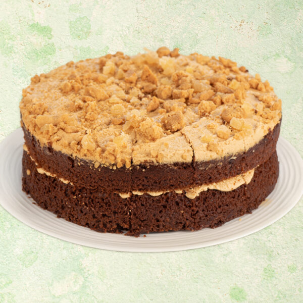 Vegan sticky toffee gingerbread cake with caramel topping.